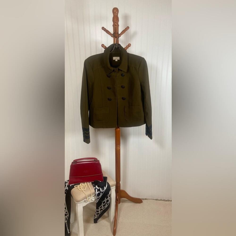 LOFT Military Inspired Olive Green Statement Blazer with Crest Buttons – Size 12